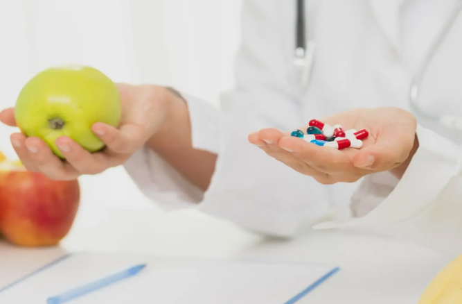 Common Drug Interactions to Avoid: A Simple Guide for Patients